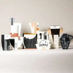 Andromaca Vaso Decorativo di Mimmo Paladino