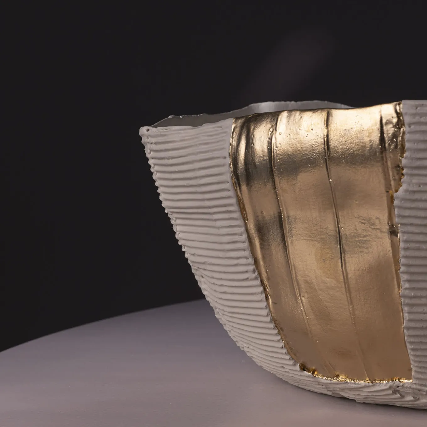 Bowl Cartoccio B17/Sabbia Chiaro con inserto dorato