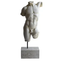 Busto maschile in marmo