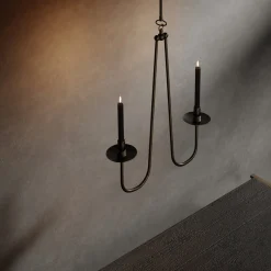 Candelabro da soffitto Penombra a doppio braccio in ottone scuro