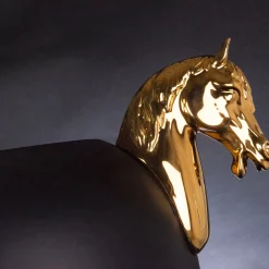 Cavallo Grande Vaso nero e oro lucido