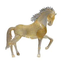 Cavallo rampante grande in vetro dorato
