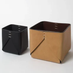 Cestino Regular Cubic nero di Oscar Maschera