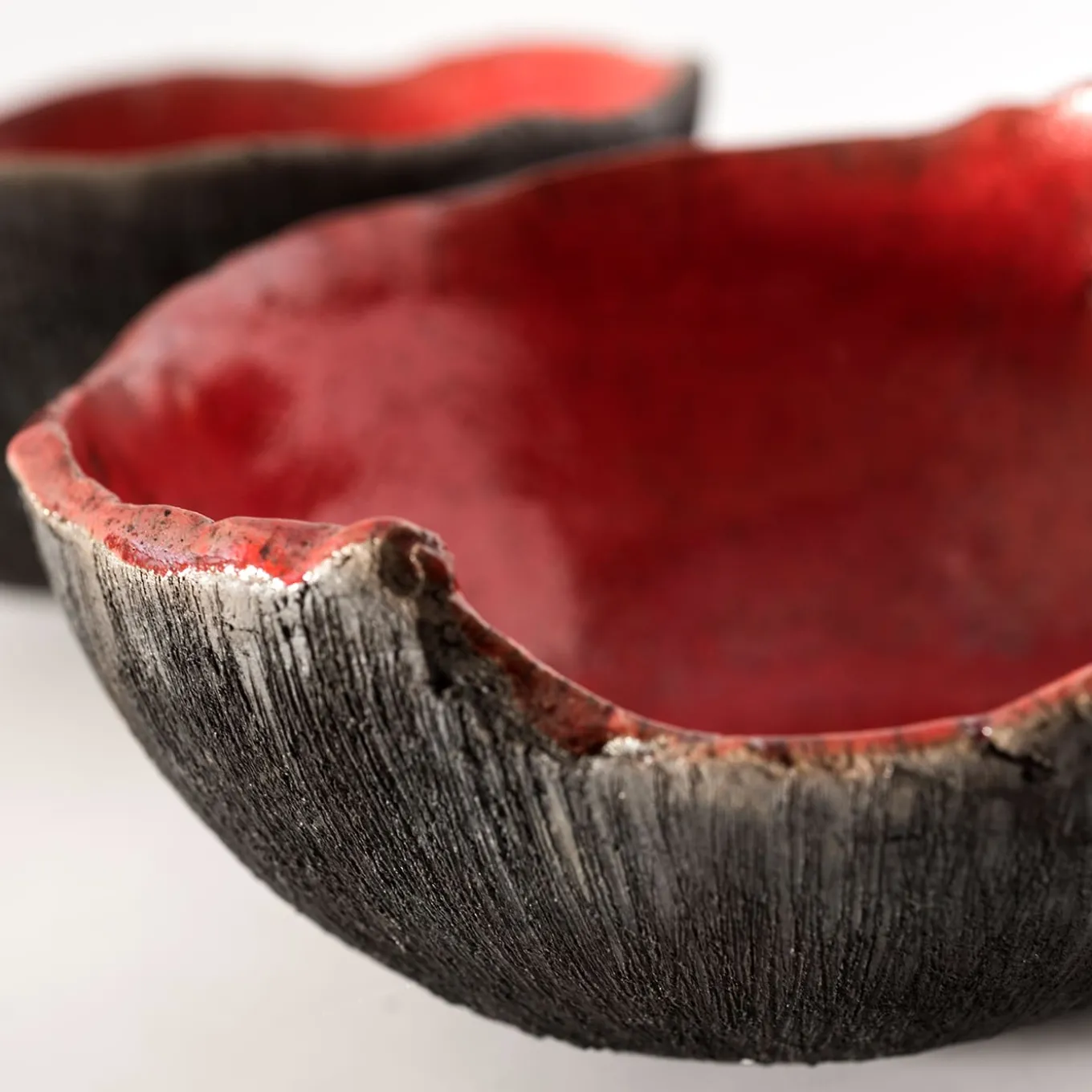 Ciotola Decorativa Rosso Di Sera In Ceramica Rossa Di Nino Basso #2