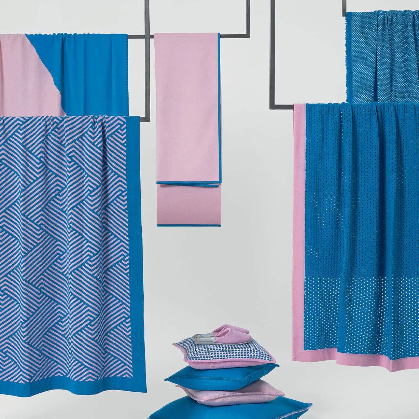 Coperta Biella rosa e blu