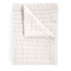 Coperta di lino bianca e ondulata