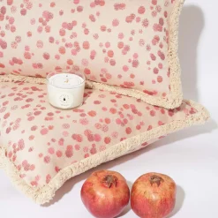 Cuscino grande con frange rosse e fucsia