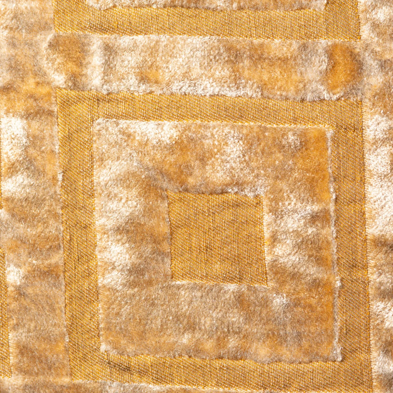 Cuscino quadrato Celidonia in velluto jacquard dorato