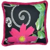 Cuscino quadrato con frange Black Flower di Carlo Rampazzi