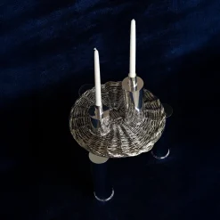 Elegante portacandele alto in argento placcato
