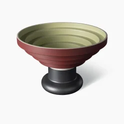 Grande centrotavola verde e rosso di Ettore Sottsass