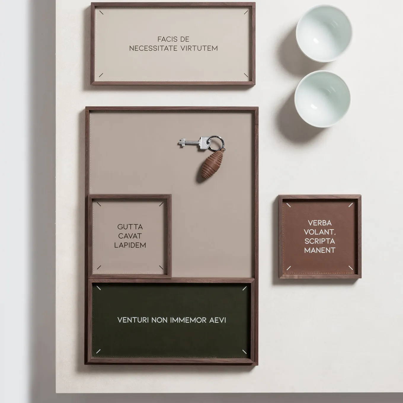 Heritage Valet Small Square Vide Poche N. 2