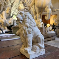 Leone Marzocco Scultura in gesso bianco