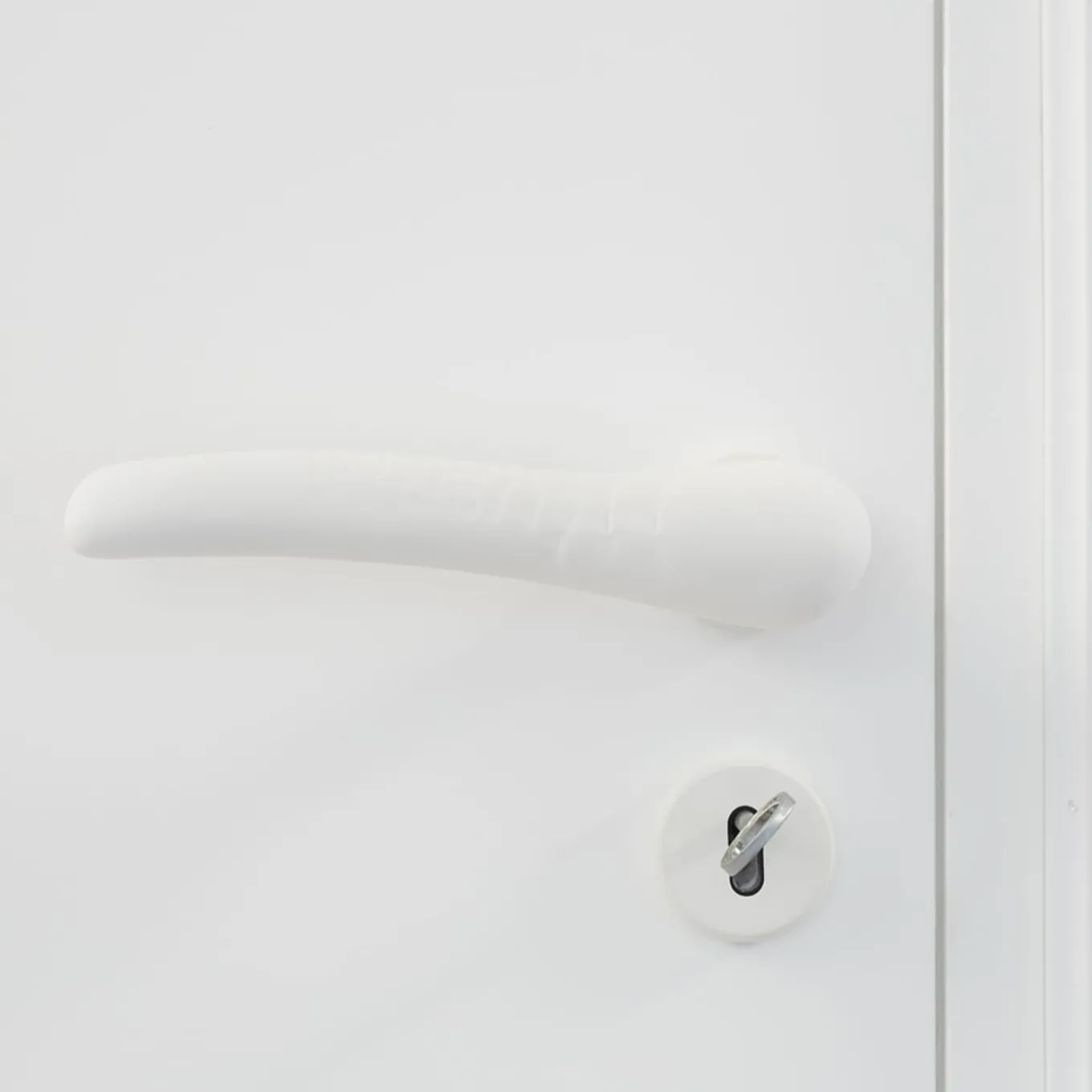 Maniglia Scaglie White di Nicole Valenti