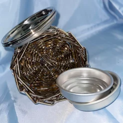Mini cestino rotondo intrecciato in argento placcato