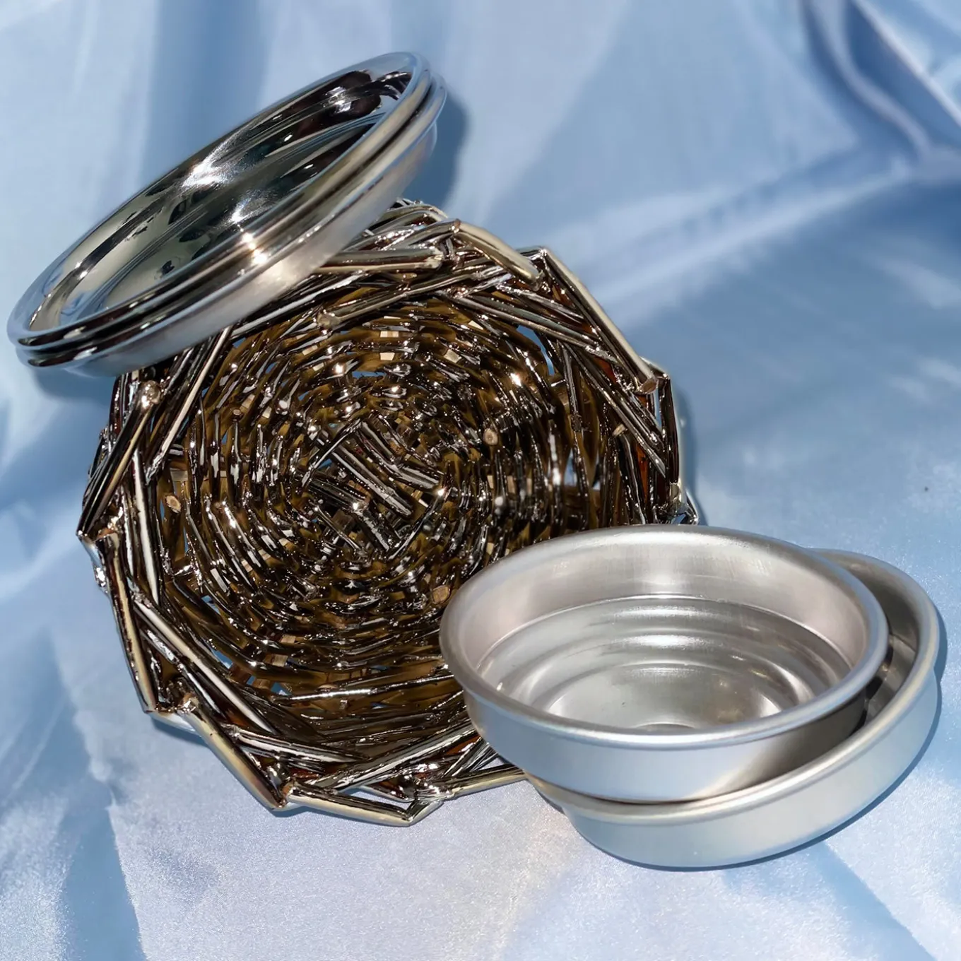 Mini cestino rotondo intrecciato in argento placcato