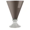 Nuovo vaso grigio romantico