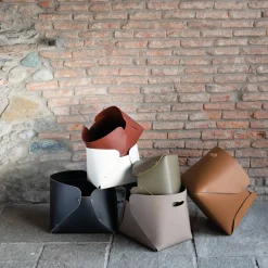 Overlaps Cesta piccola in cuoio castagno