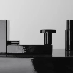 Paesaggi Scultura rettangolare nera di Nathalie Du Pasquier