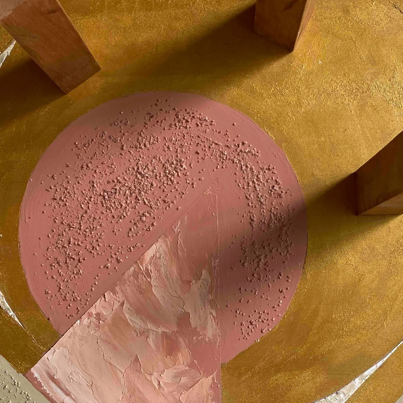 Pannello decorativo e appendiabiti da parete Eclissi di Mascia Meccani