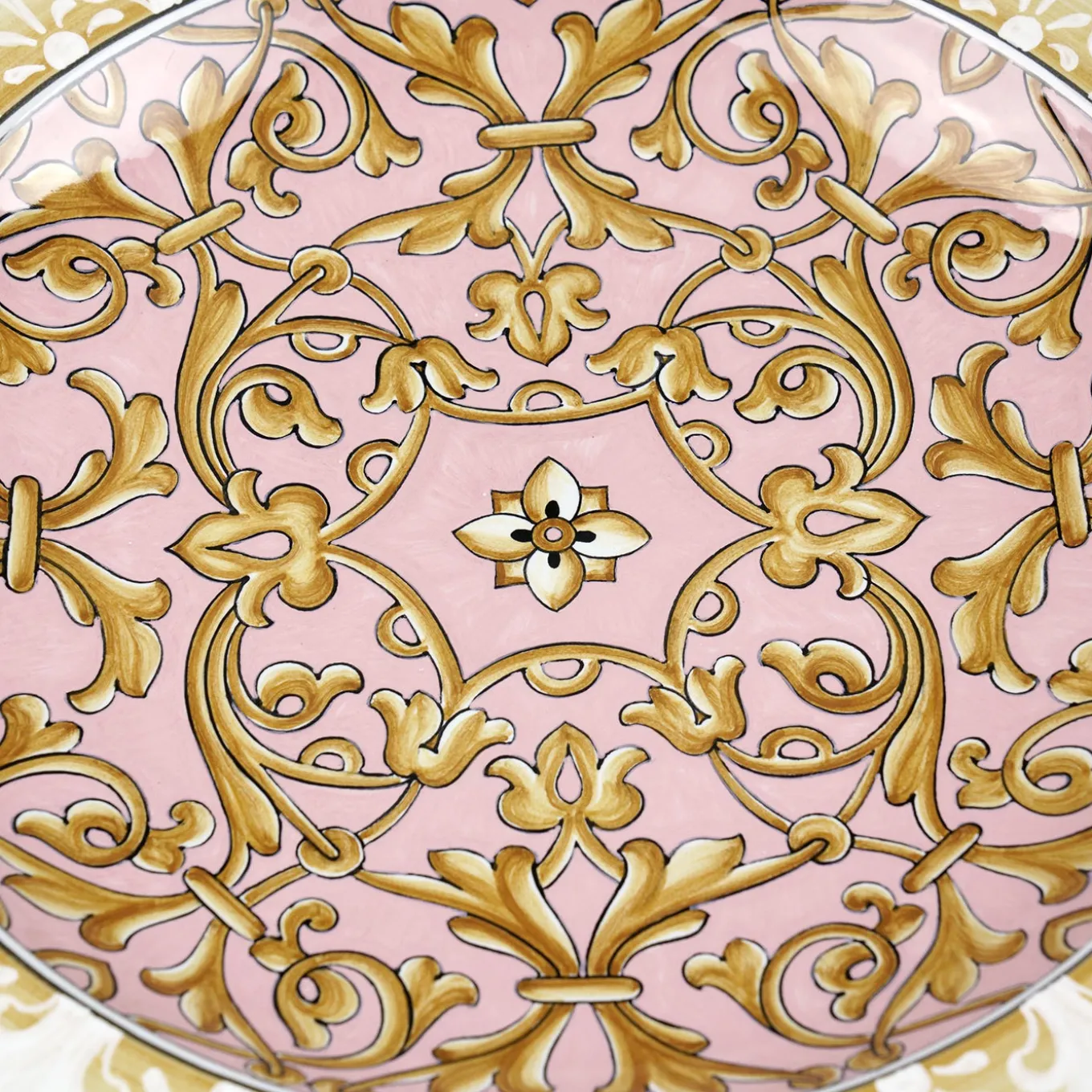 Piatto Decorativo Rotondo Pink Damask