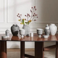 Portacandele Post Scriptum Black&White con coperchio di Formafantasma
