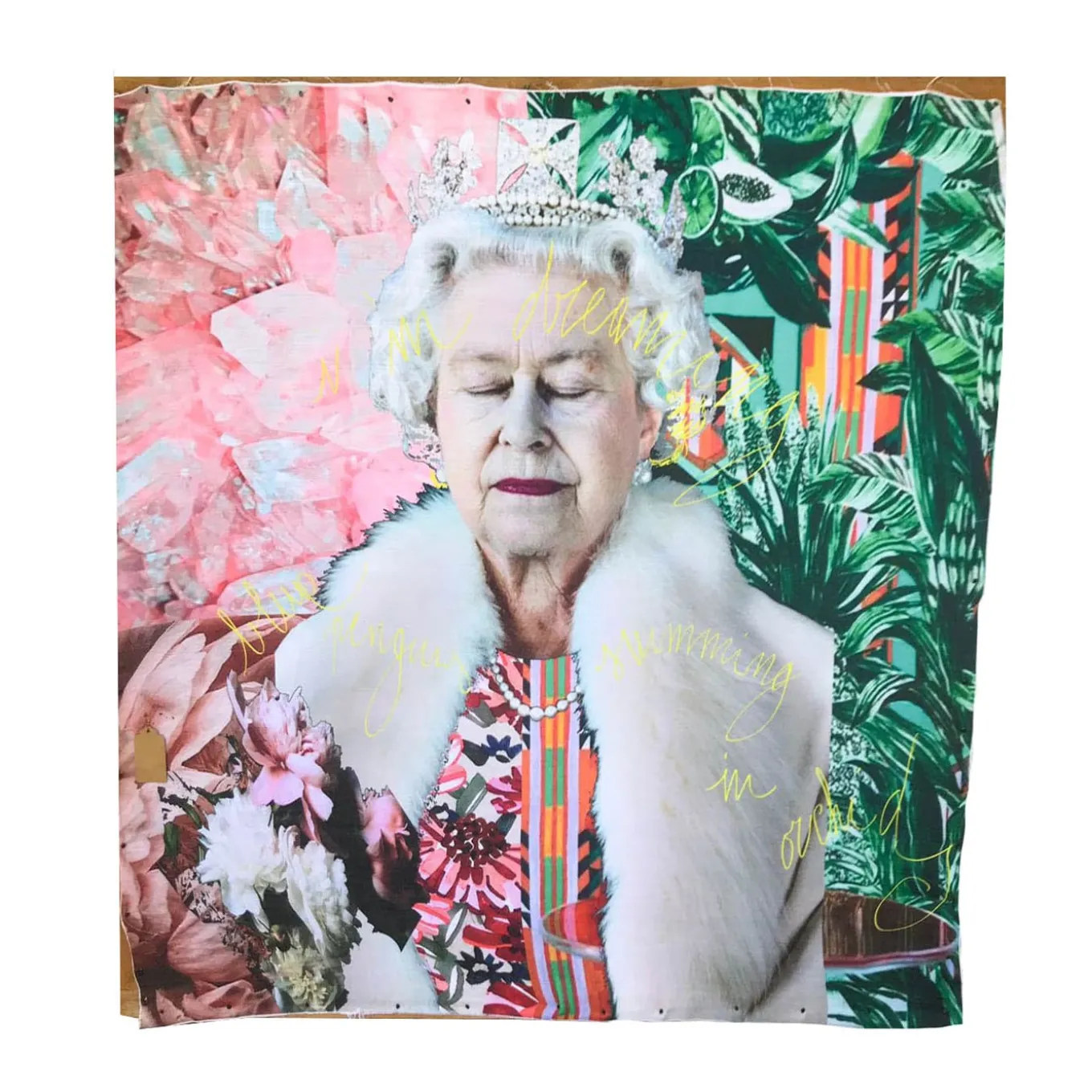 Regina Elisabetta II in Giallo Arazzo Edizione Limitata