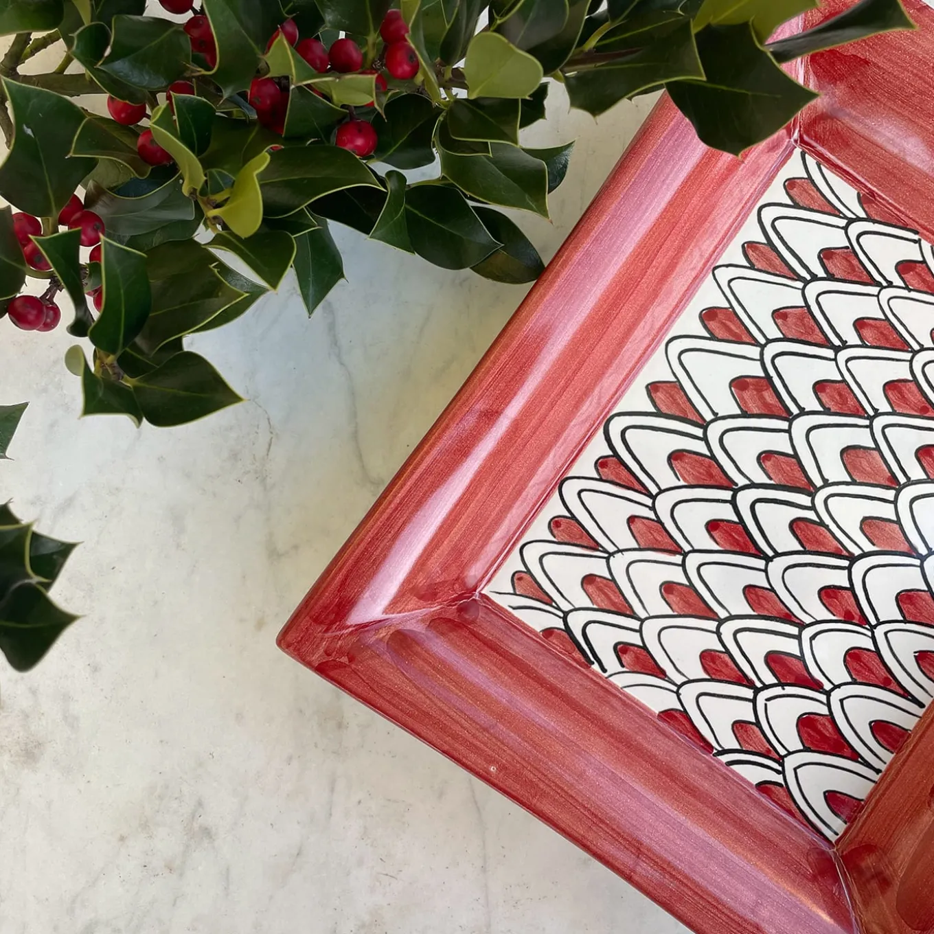 Rosso con motivo ovale Vide Poche