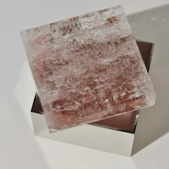 Scatola di quarzo rosso in ottone