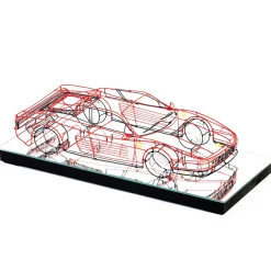Scultura Ferrari in filo metallico