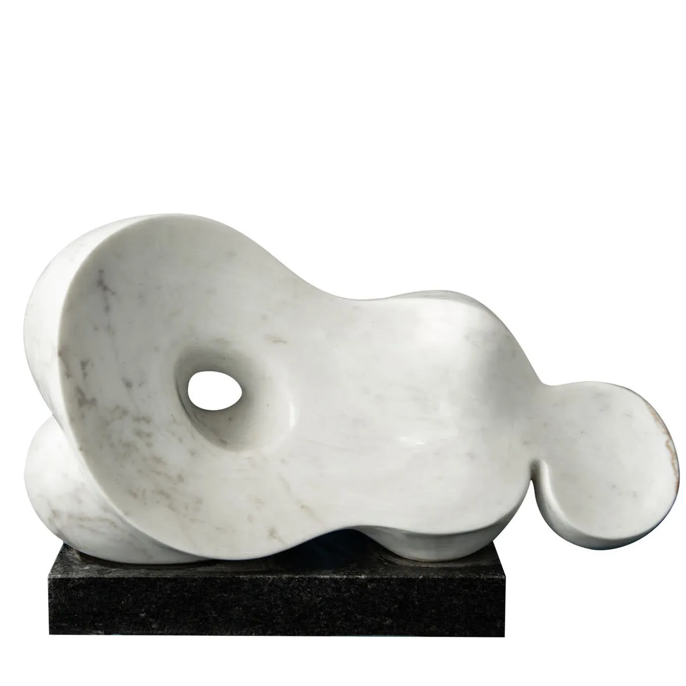 Scultura in marmo bianco Ombelico di Piero Speranza