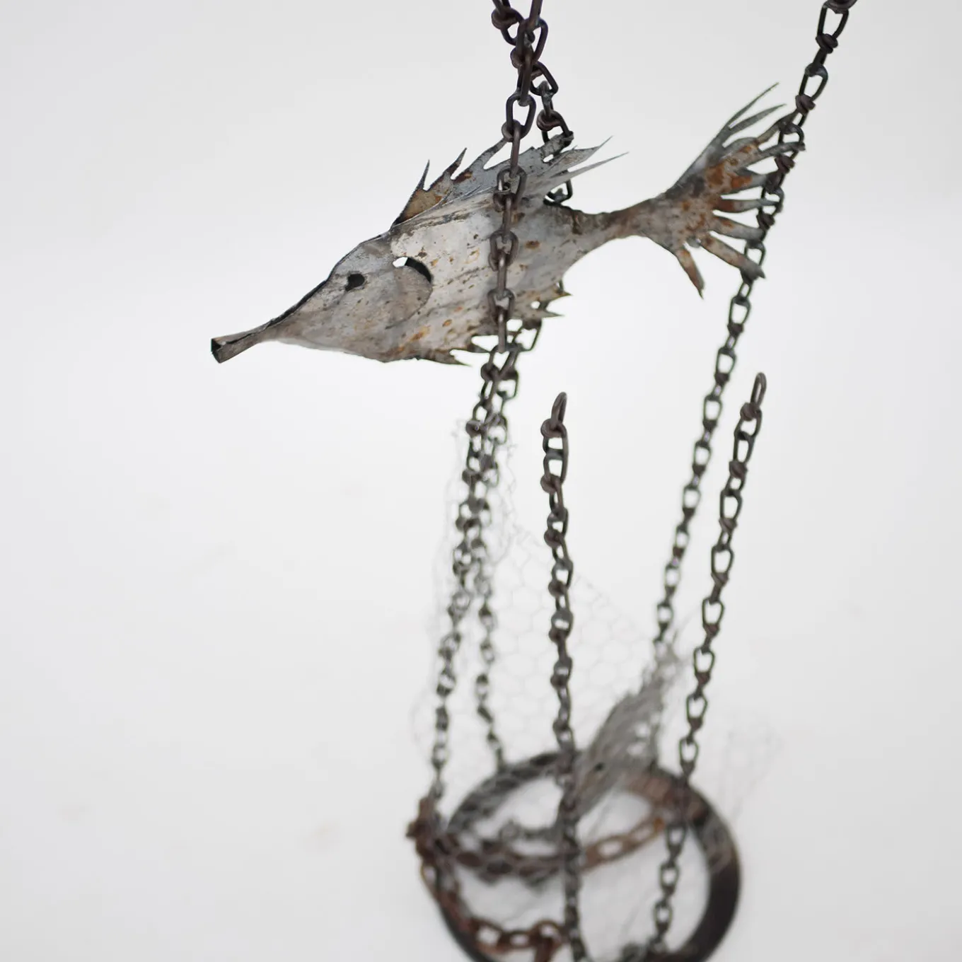 Scultura Pesci In Mare