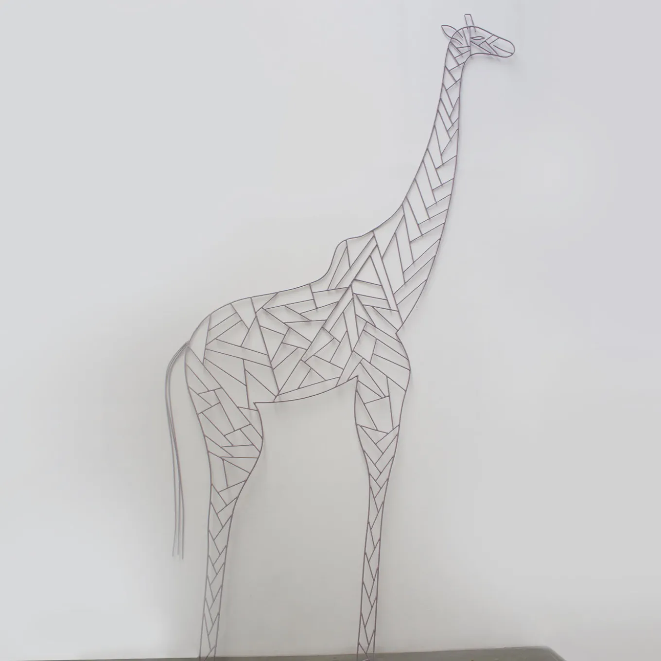 Scultura rosa Uffa La Raffa