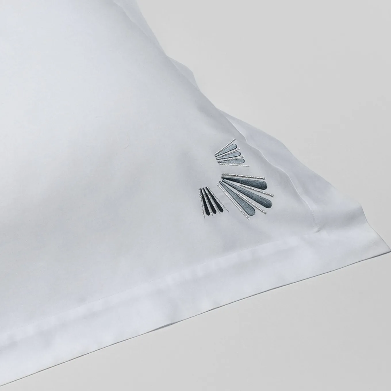 Set di 2 federe bianche Peacock