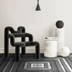 Set Di 36 Piastrelle Geometrie D’Ombra In Ceramica Nero Carbone Composizione Motivo A Linee E Quadrato