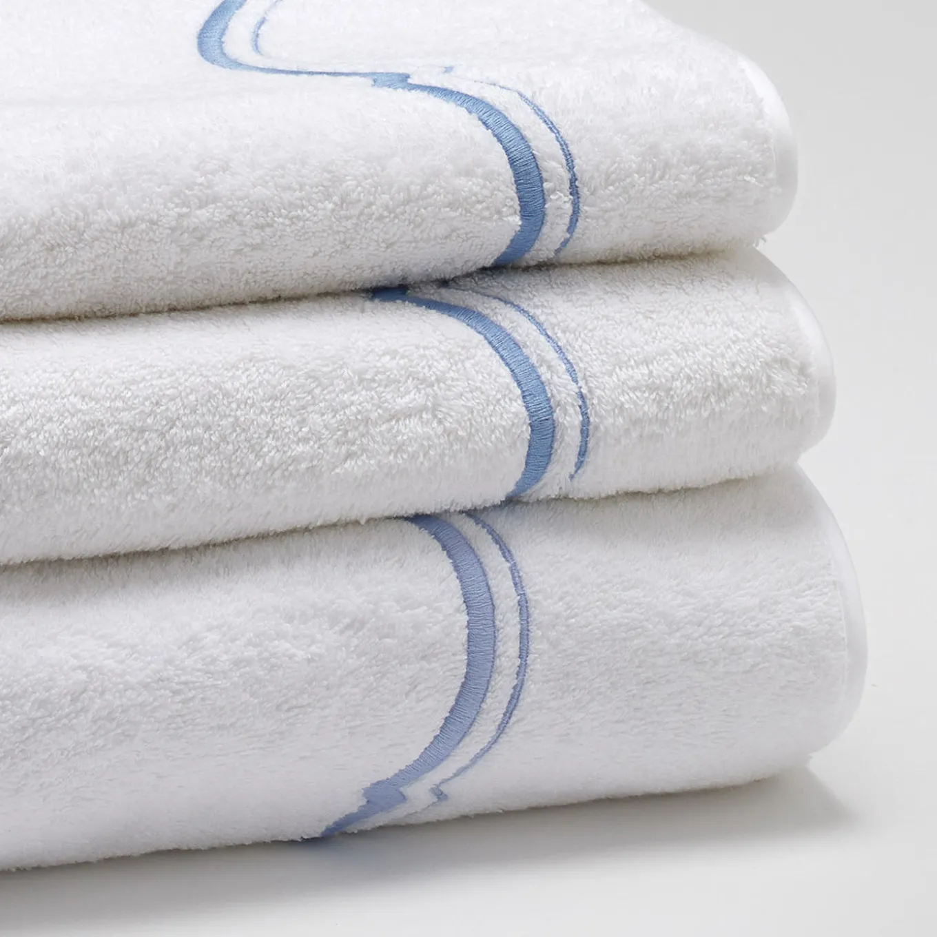 Set di asciugamani da bagno bianchi Oriente
