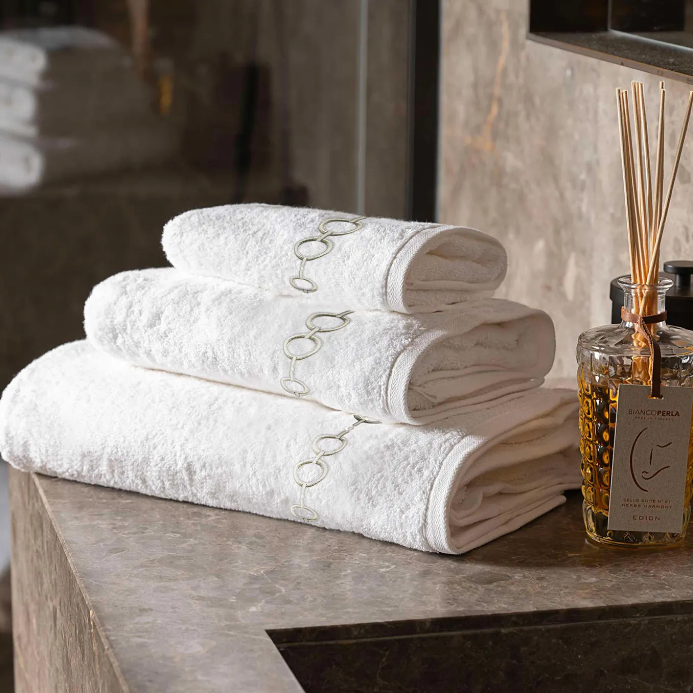 Set di asciugamani ricamati Recoleta in Cotone Spugna Bianco
