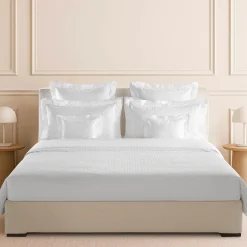 Set lenzuola Komodo in raso di cotone jacquard bianco