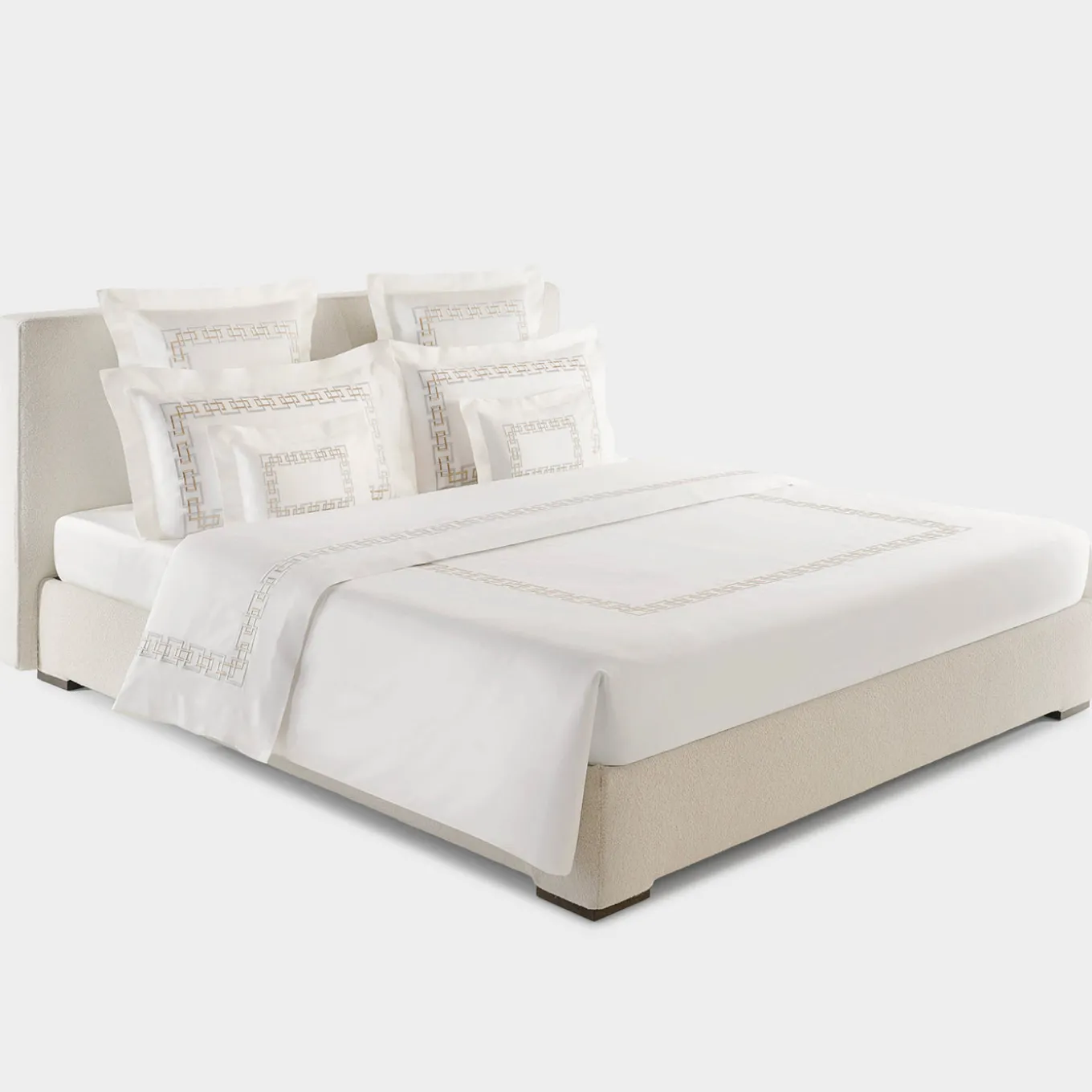 Set Lenzuola QENA ricamate in Cotone Percalle Bianco