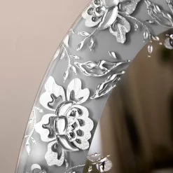 Specchio da parete ovale grande in vetro argento Isabelle
