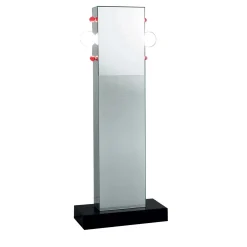 Specchio Totem Shibam 2 di Ettore Sottsass