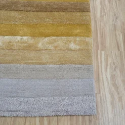 Tappeto Tinted Tango Dark Amber Gold & White trapuntato a mano