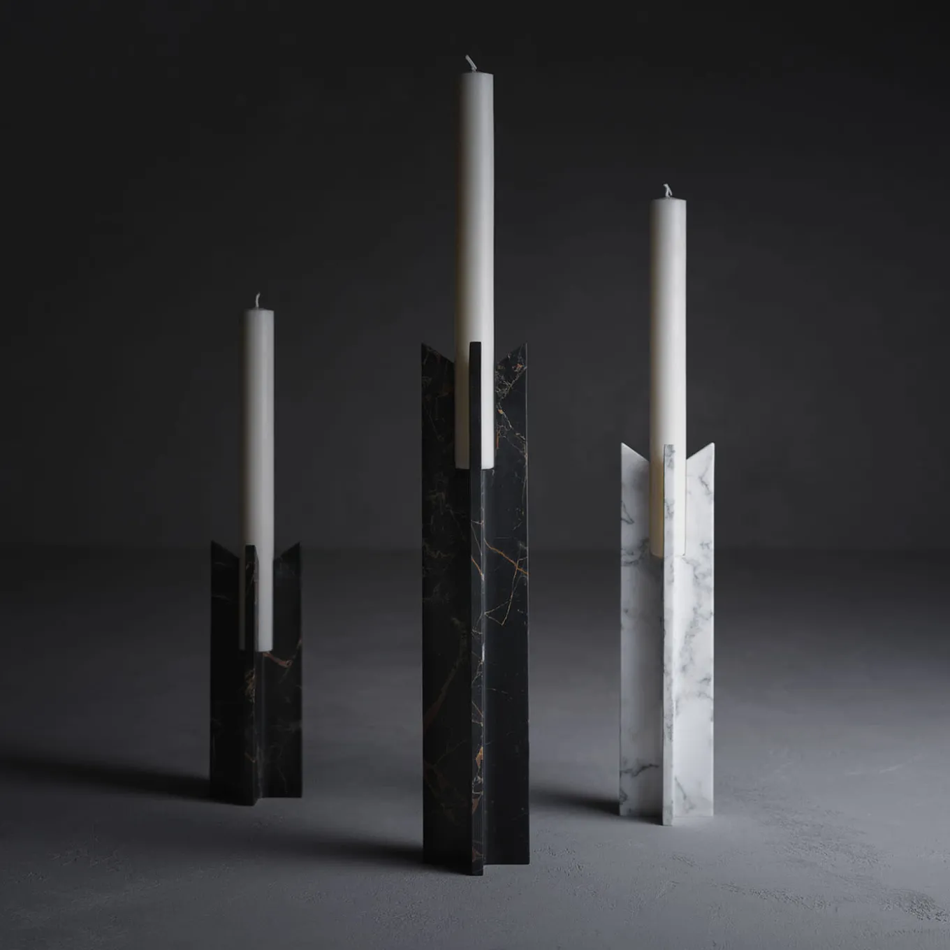 Trinity M Candeliere in marmo Calacatta Carrara
