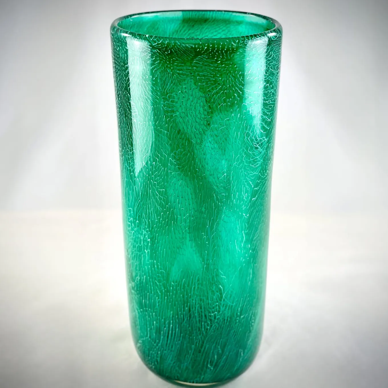 Vaso a murrine in filigrana verde e bianca