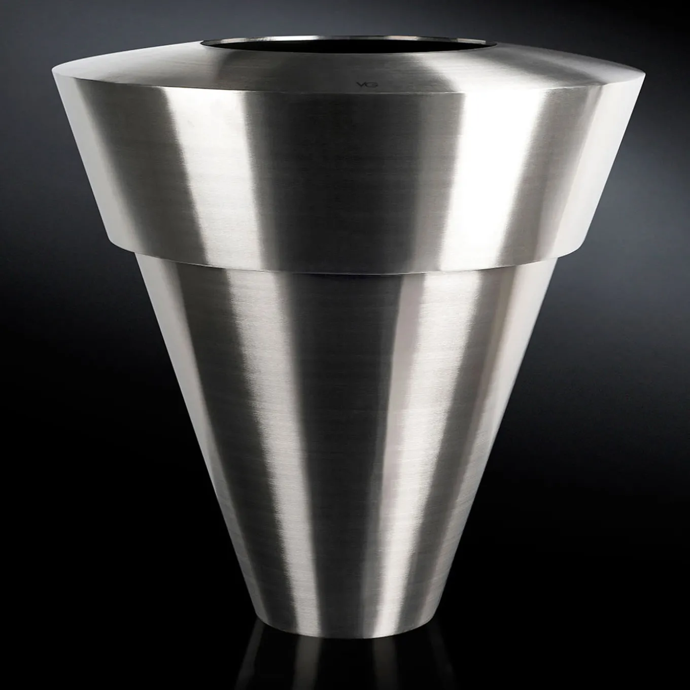 Vaso alto da giardino