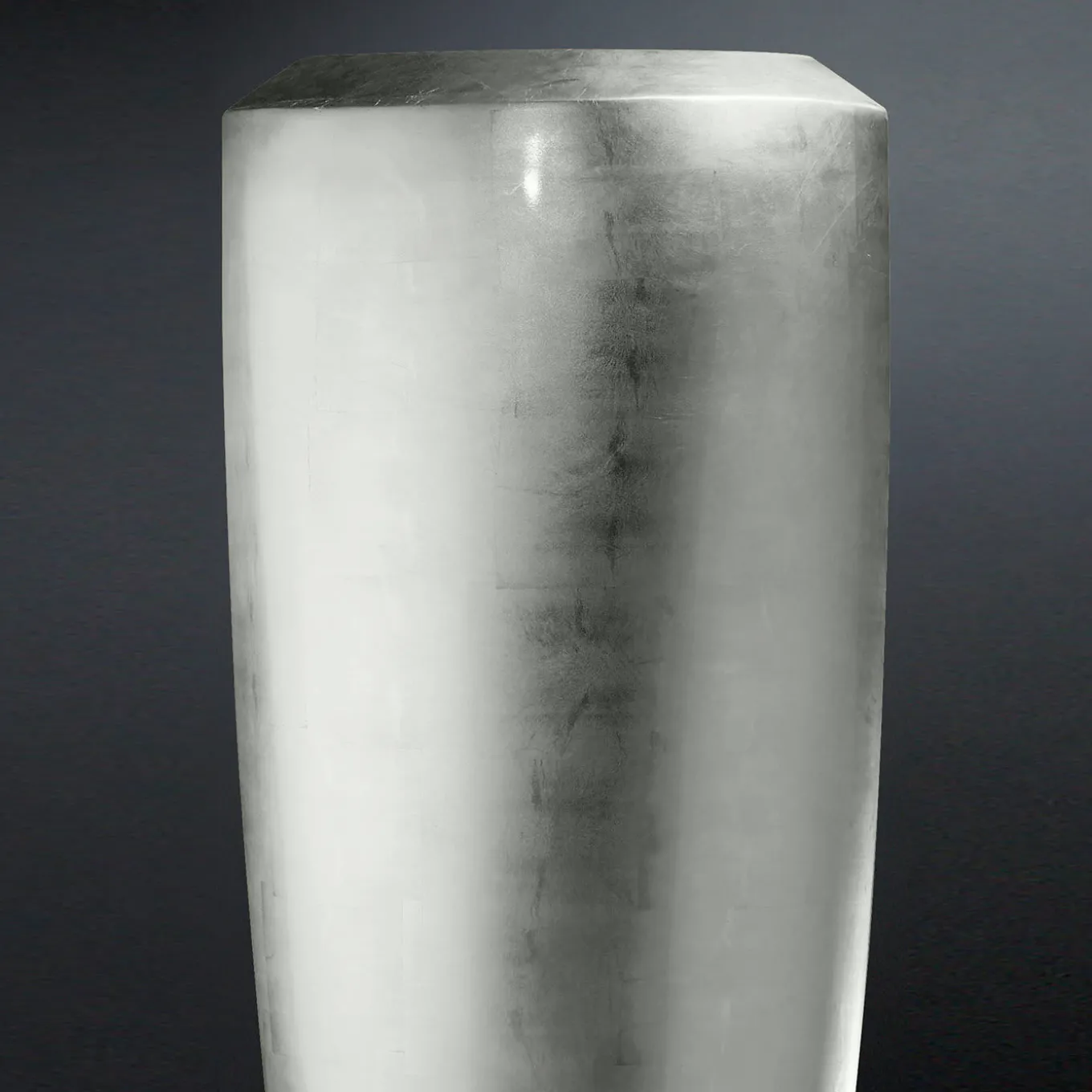 Vaso alto d'argento Obice