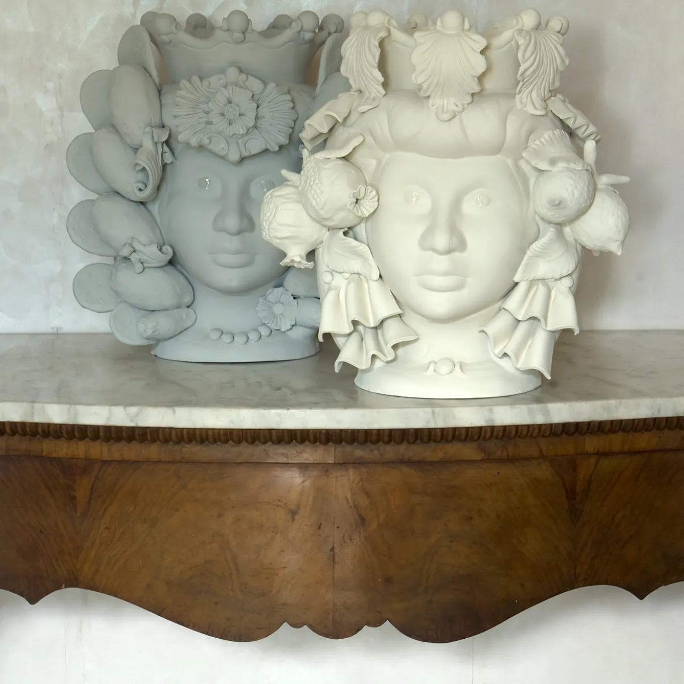 Vaso con testa di trinakrie