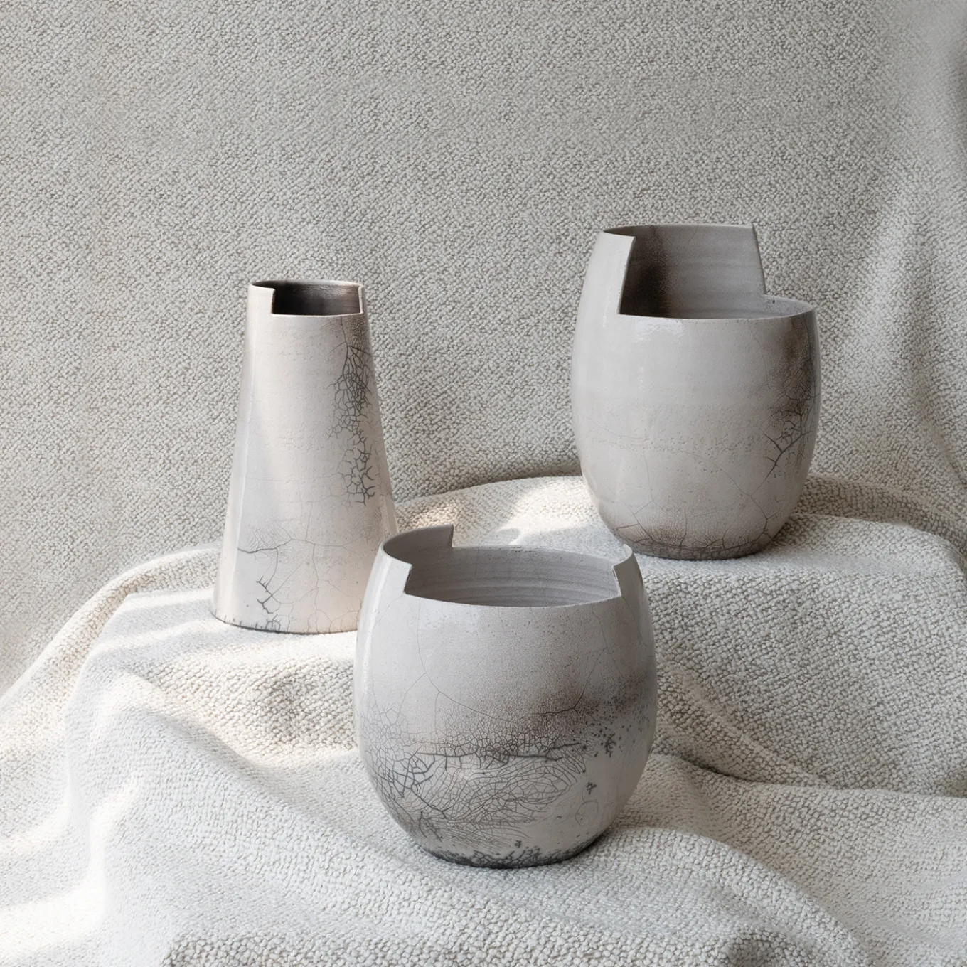 Vaso Cut Raku Piccolo Chiaro in Ceramica