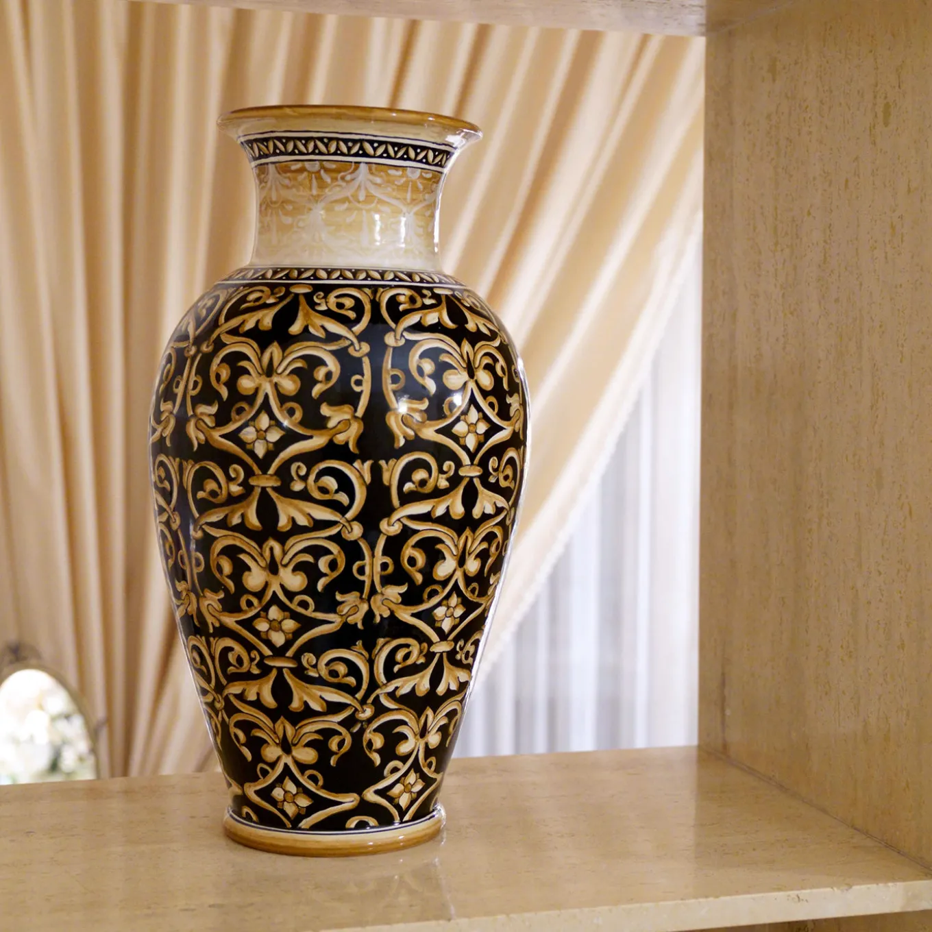 Vaso Damask in ceramica nero