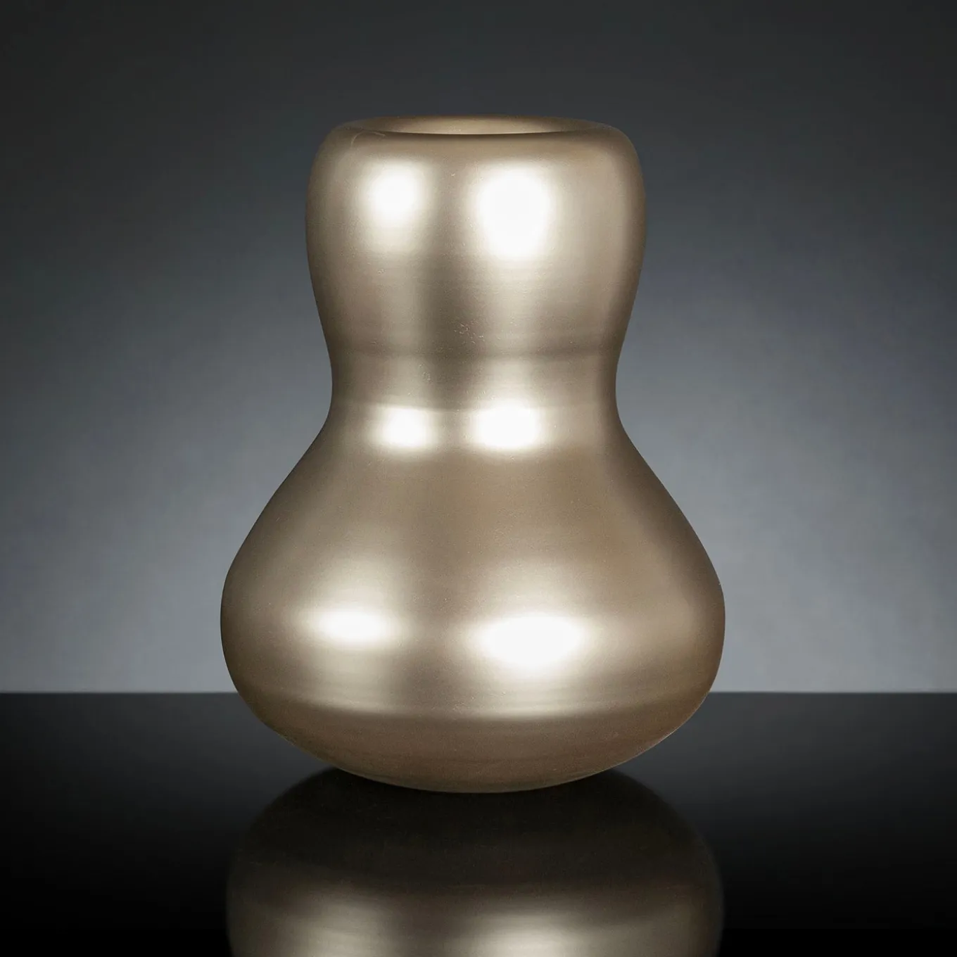 Vaso decorativo Bean Satin Beige #1